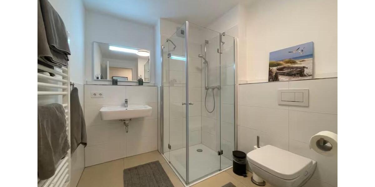 Erdgeschoßwohnung Kiel - 2 Zimmer, 60 m&sup2;, 1.750&euro; | Angebot:25869696