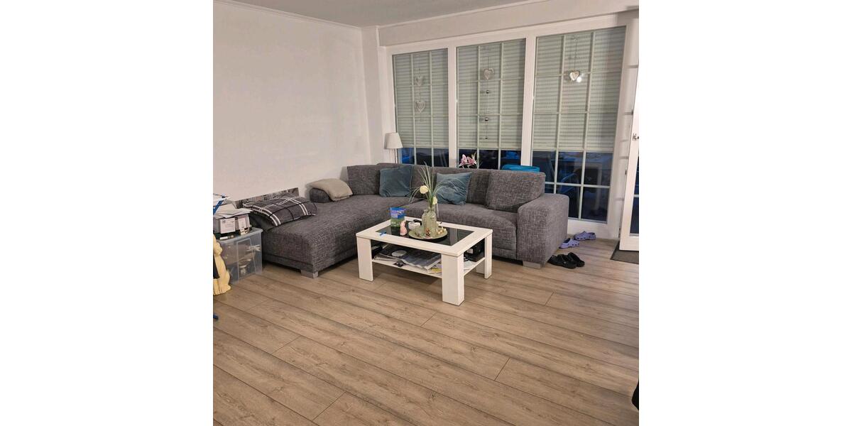 Doppelhaushälfte Stuhr - 4 Zimmer, 145 m&sup2;, 1.400&euro; | Angebot:26687477