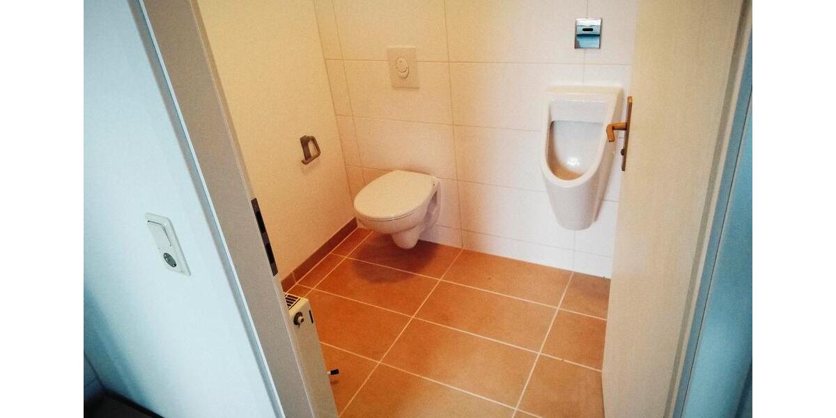 Gewerbeobjekt Halsbrücke - 75&euro; | Angebot:23817486