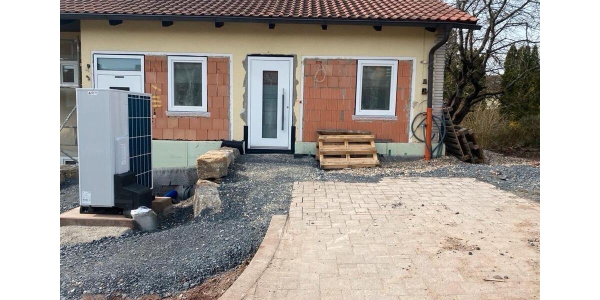 Einfamilienhaus Ebern - 6 Zimmer, 180 m&sup2;, 2.100&euro; | Angebot:25895296