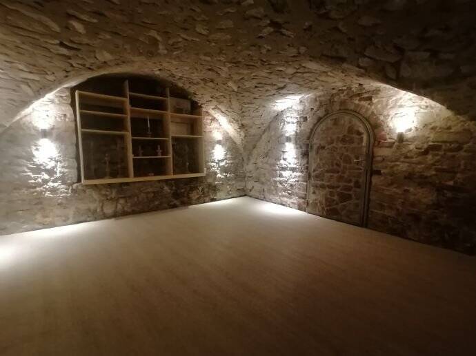 Gewerbeobjekt Nordhausen Zentrum - 4 Zimmer, 230 m&sup2;, 1.499&euro; | Angebot:25771431