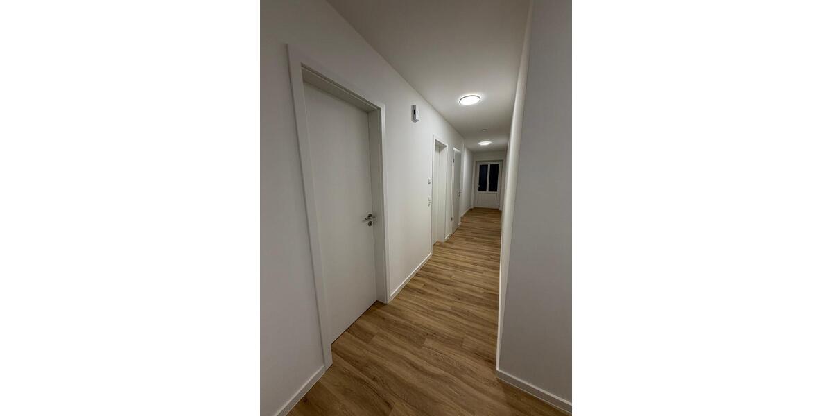 Erdgeschoßwohnung Heide - 3 Zimmer, 102 m&sup2;, 1.377&euro; | Angebot:26480238