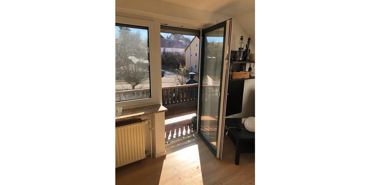 Etagenwohnung Hemau - 2 Zimmer, 105 m&sup2;, 1.250&euro; | Angebot:24923250