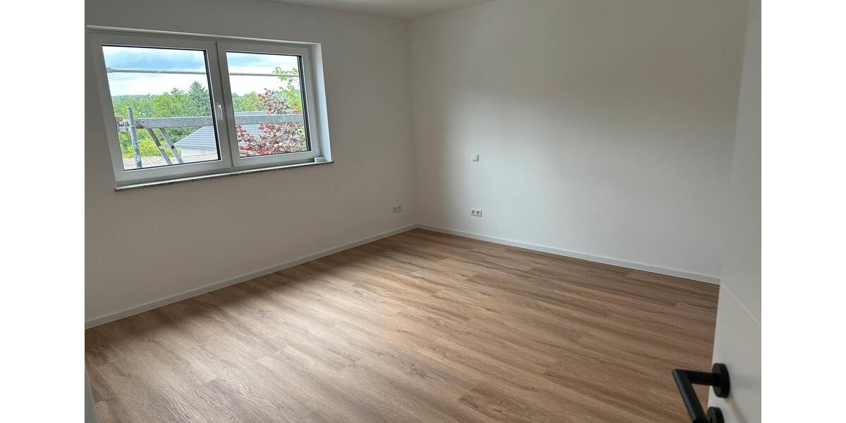 Einfamilienhaus Kaiserslautern Engelshof - 4 Zimmer, 135 m&sup2;, 1.750&euro; | Angebot:26035378