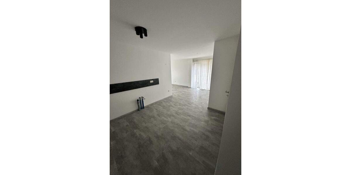 Schöne Gartenwohnung 2 zimmer