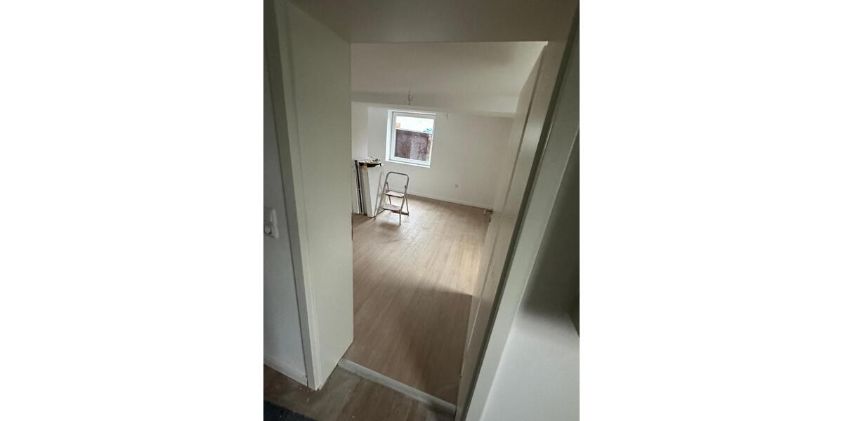 Erdgeschoßwohnung Kreuztal - 2.5 Zimmer, 80 m&sup2;, 800&euro; | Angebot:24327647