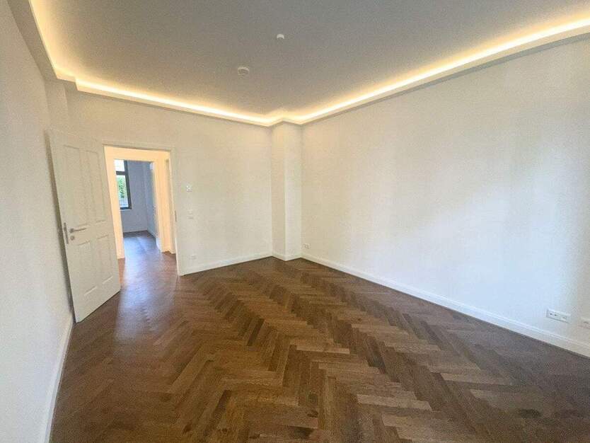 Nanu?! * Erstbezug im Süden * Parkett * Fußbodenheizung * Balkon * schönes Bad * LED-Licht 2 zimmer