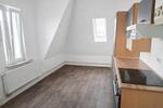 Dachgeschoßwohnung Hannover Herrenhausen-Stöcken - 4 Zimmer, 90 m&sup2;, 900&euro; | Angebot:25904601