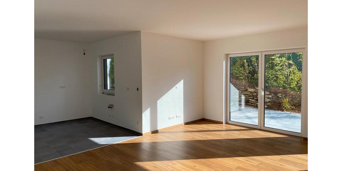 2022 170qm Einfamilienhaus - freistehend - zu vermieten ab 0426 5 zimmer