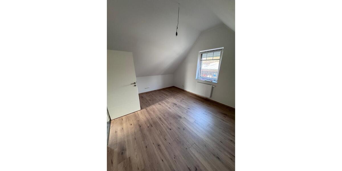 Einfamilienhaus Walchum - 4 Zimmer, 100 m&sup2;, 1.150&euro; | Angebot:25843289