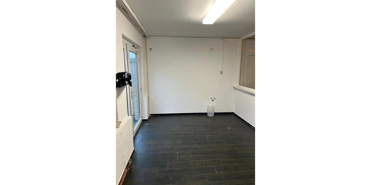 Gewerbeobjekt Laatzen - 700&euro; | Angebot:24359383