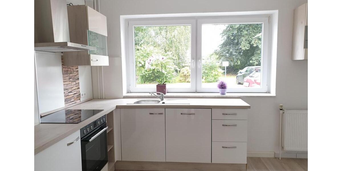 Erdgeschoßwohnung Hohenlockstedt - 4 Zimmer, 100 m&sup2;, 912&euro; | Angebot:25892463