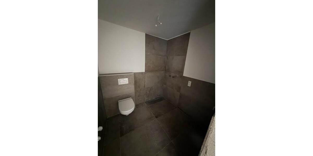 Wohnen auf Zeit Augsburg Innenstadt - 5 Zimmer, 90 m&sup2;, 550&euro; | Angebot:25718427