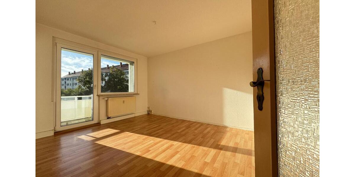 Etagenwohnung Flöha - 2 Zimmer, 42 m&sup2;, 255&euro; | Angebot:22938357