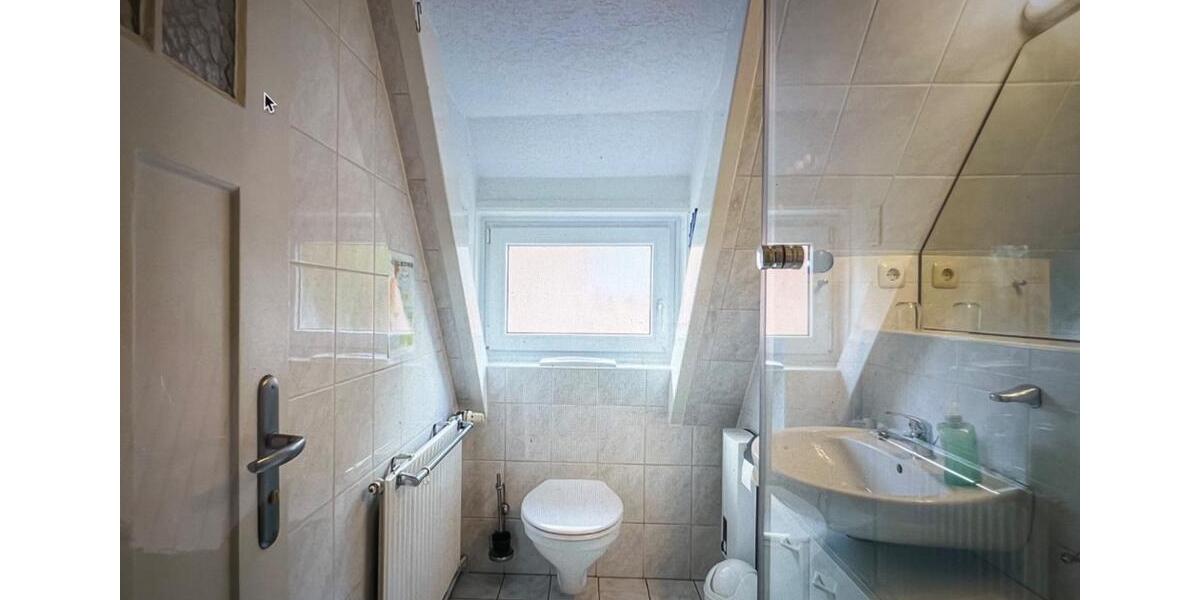 Dachgeschoßwohnung Eutin - 2.5 Zimmer, 60 m&sup2;, 625&euro; | Angebot:24625096