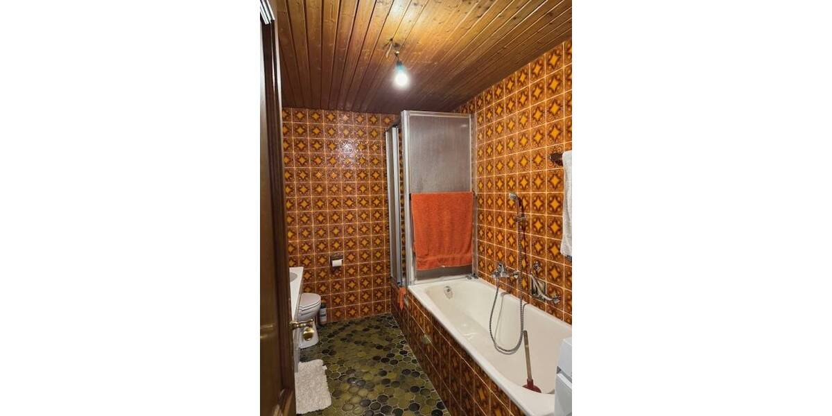 Etagenwohnung Munderkingen Algershofen - 5 Zimmer, 140 m&sup2;, 950&euro; | Angebot:26064448