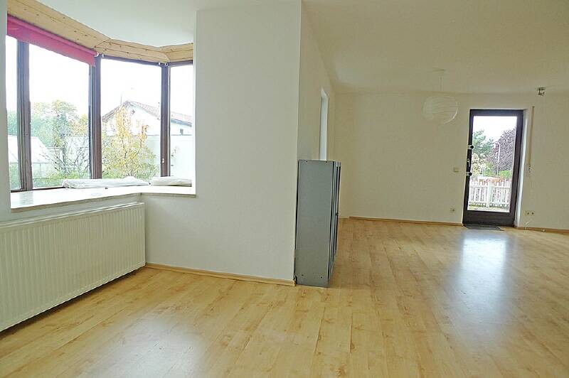 Mehrfamilienhaus, Wohnhaus Gauting - 6 Zimmer, 230 m&sup2;, 3.290&euro; | Angebot:26499189