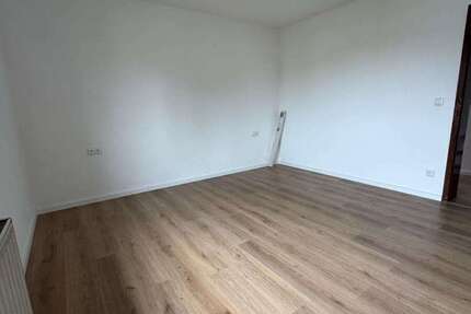 Wohnung Untergruppenbach - 2 Zimmer, 55 m&sup2;, 700&euro; | Angebot:25477179