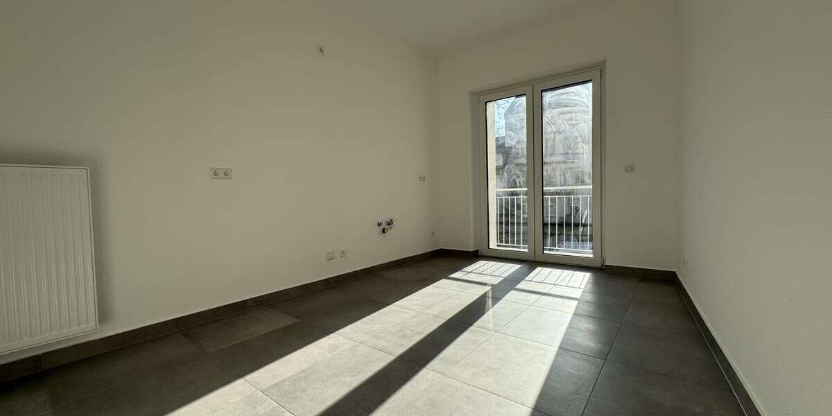 Etagenwohnung Baden Baden - 4 Zimmer, 122 m&sup2;, 1.350&euro; | Angebot:24812449