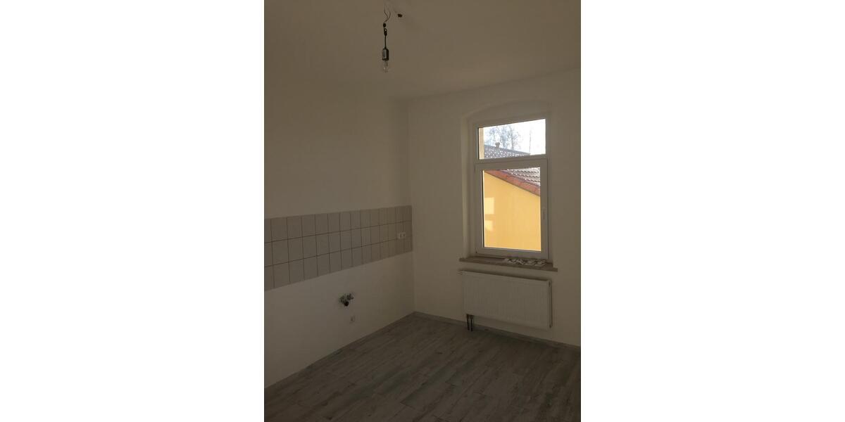 Etagenwohnung Meuselwitz - 5 Zimmer, 101 m&sup2;, 960&euro; | Angebot:24660018