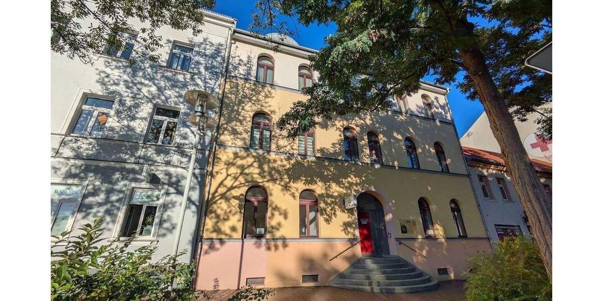 Etagenwohnung Zwickau Innenstadt - 2 Zimmer, 64 m&sup2;, 385&euro; | Angebot:26189805