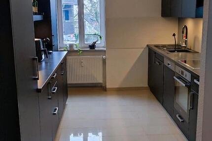 3 Zimmerwohnung in Wiesbaden mit EBK, Bad, WC, Keller 3 zimmer