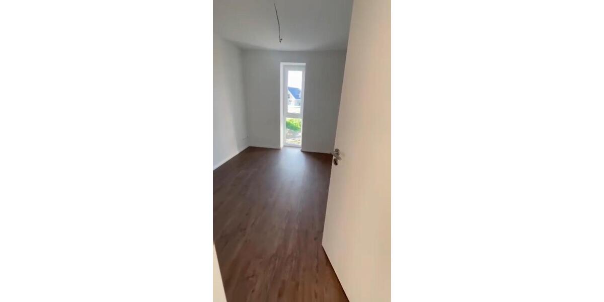 Dachgeschoßwohnung Lunden - 3 Zimmer, 70 m&sup2;, 800&euro; | Angebot:24838902