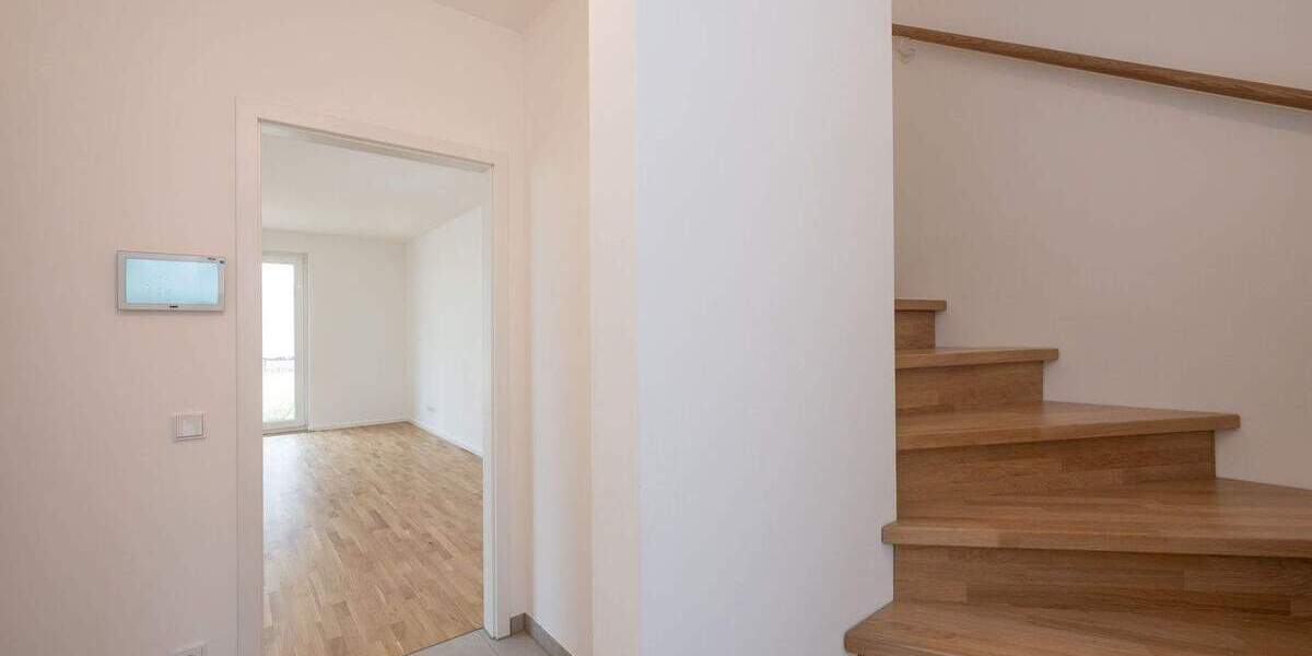 Doppelhaushälfte Erkner Hohenbinde - 4 Zimmer, 125 m&sup2;, 1.950&euro; | Angebot:24751808