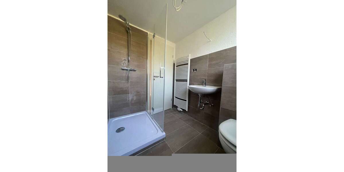 Helle 3-Zimmer-Dachgeschosswohnung in St. Ingbert-Rentrisch ( Saniert) - 3- Sankt Ingbert | Angebot:27111787