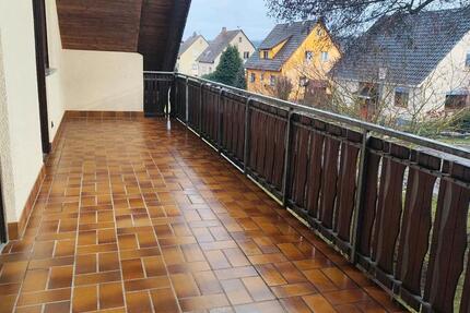 Wohnung Wertheim - 4 Zimmer, 86 m&sup2;, 900&euro; | Angebot:27543988