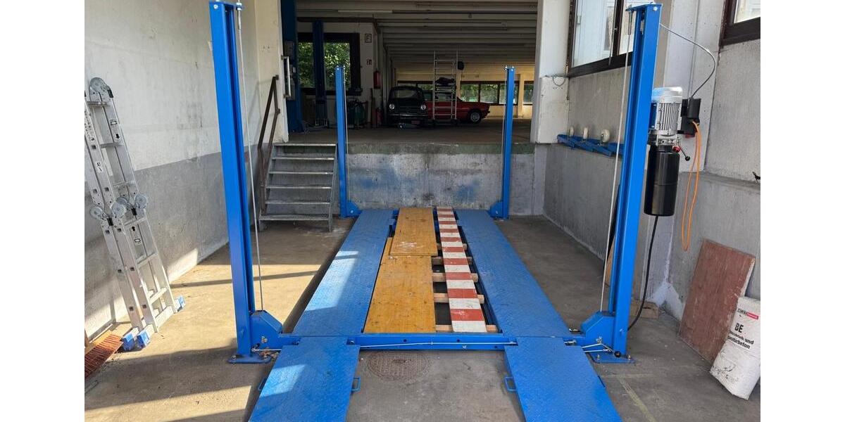 Lagerfläche Halle Gewerbehalle 900 qm Immobilie MIETEN zimmer