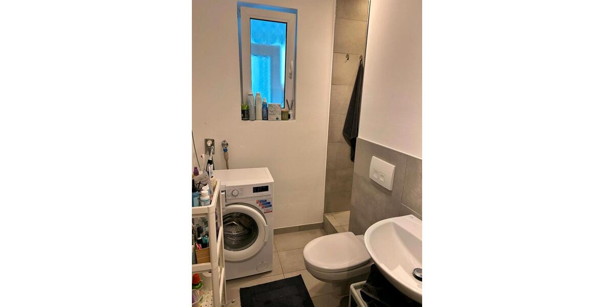 Wohnen auf Zeit Köln Kalk - 15 Zimmer, 100 m&sup2;, 630&euro; | Angebot:26488429