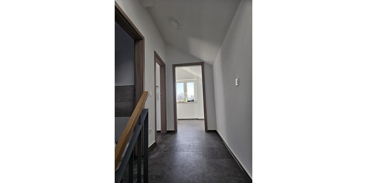 Maisonettenwohnung Schenklengsfeld - 3 Zimmer, 99 m&sup2;, 940&euro; | Angebot:24681381