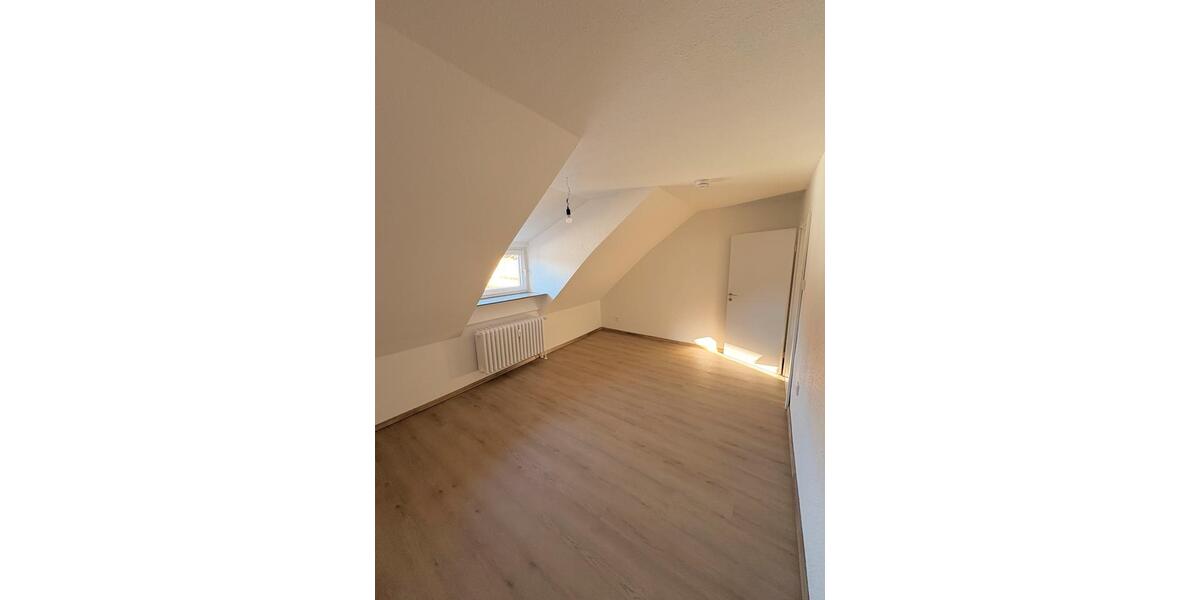 Dachgeschoßwohnung Rotenburg an der Fulda - 2 Zimmer, 55 m&sup2;, 460&euro; | Angebot:26484183