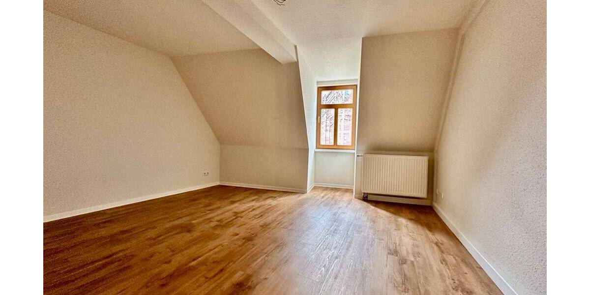 Etagenwohnung Schmalkalden - 3 Zimmer, 65 m&sup2;, 552&euro; | Angebot:26228333