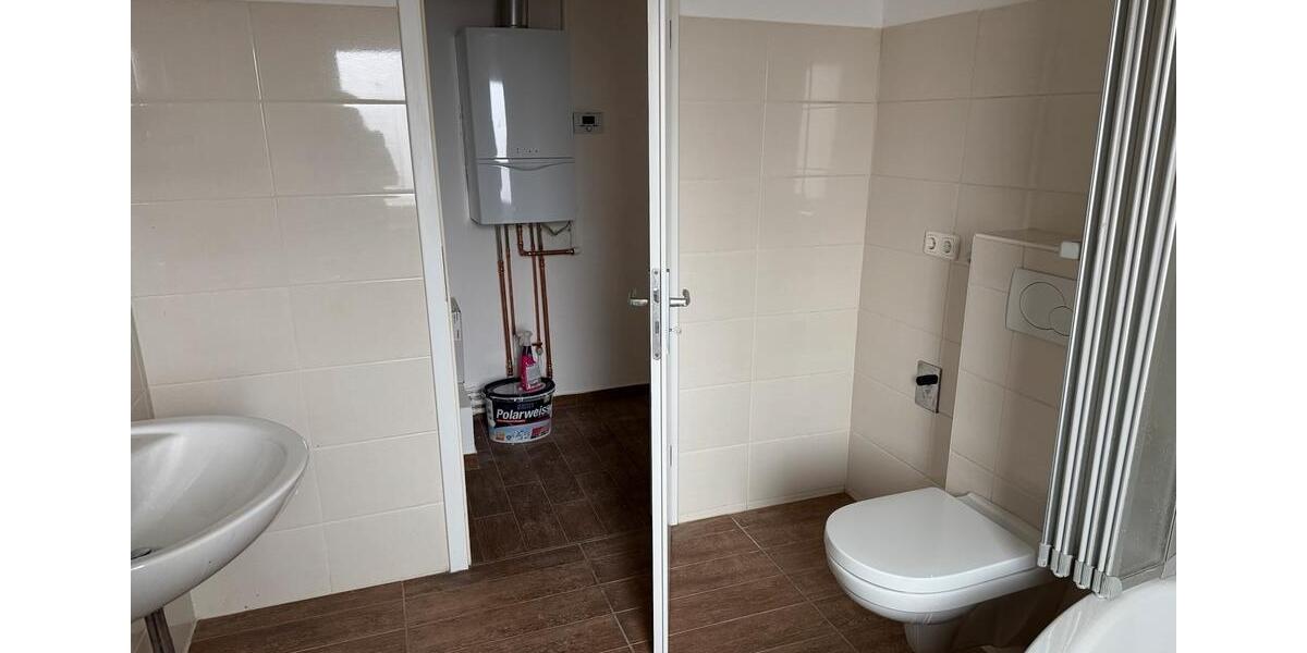 Etagenwohnung Delligsen - 4 Zimmer, 100 m&sup2;, 720&euro; | Angebot:26443669