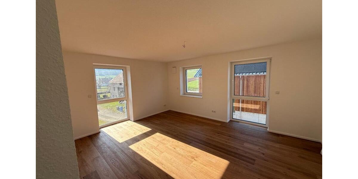 Etagenwohnung Spangenberg - 3 Zimmer, 80 m&sup2;, 870&euro; | Angebot:25806099