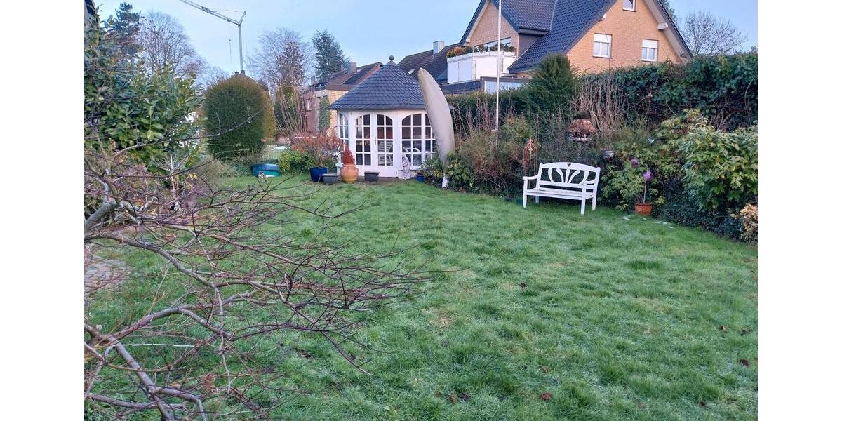 Bungalow Ennigerloh - 2 Zimmer, 142 m&sup2;, 1.500&euro; | Angebot:24806027