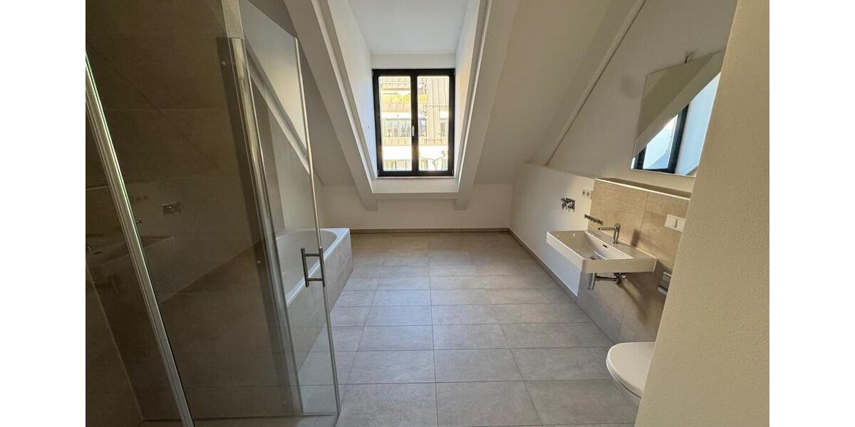 Etagenwohnung München Ludwigsvorstadt-Isarvorstadt - 4 Zimmer, 162 m&sup2;, 3.240&euro; | Angebot:25638267