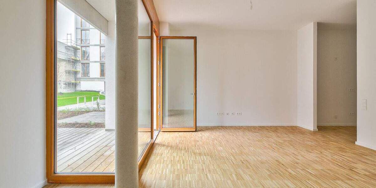 Licht, Ruhe und Stil - Neubau im geschützten Innenhof 3 zimmer