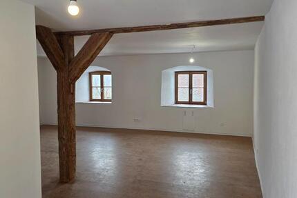 Loft-Feeling Nähe A9: Große 2-Zimmer-Wohnung (87m²) – Erstbezug 2 zimmer
