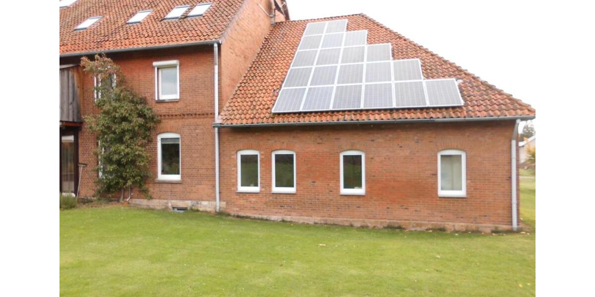 Dachgeschoßwohnung Rodenberg - 3 Zimmer, 80 m&sup2;, 750&euro; | Angebot:26204415