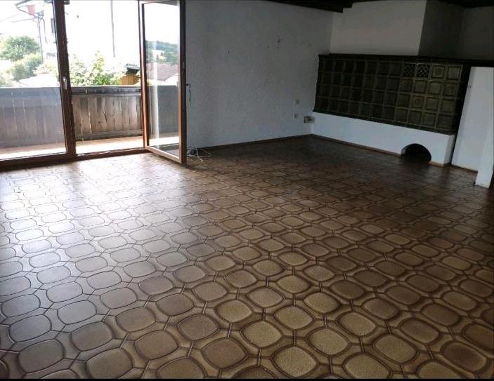 Etagenwohnung Freudenberg - 5 Zimmer, 120 m&sup2;, 820&euro; | Angebot:25922025