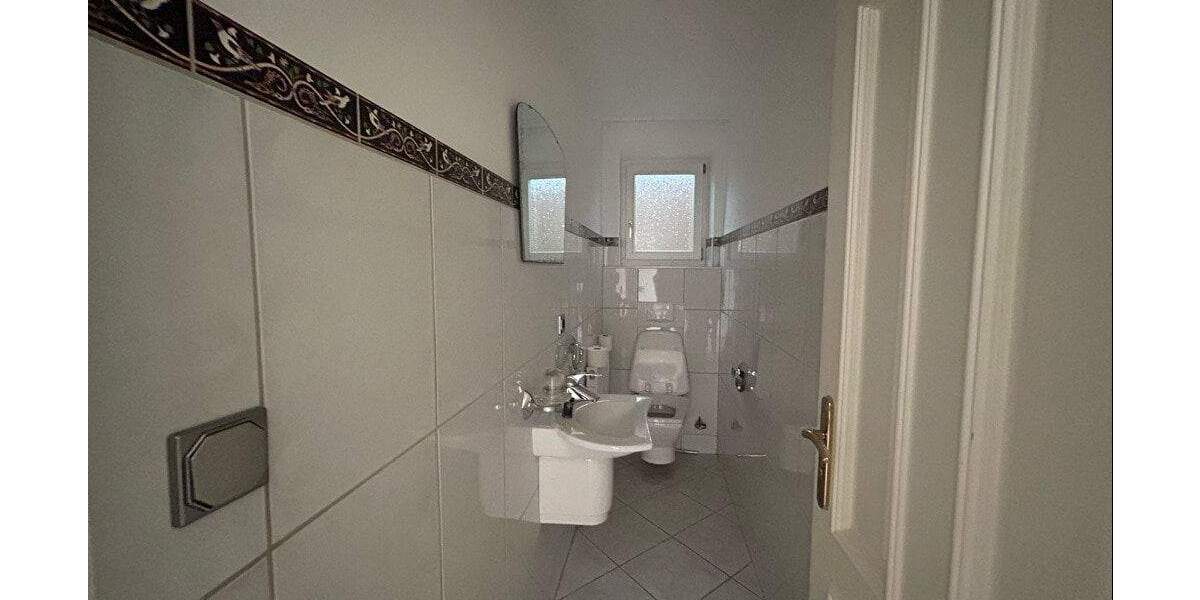 Etagenwohnung Dinkelsbühl - 3 Zimmer, 100 m&sup2;, 750&euro; | Angebot:25729750