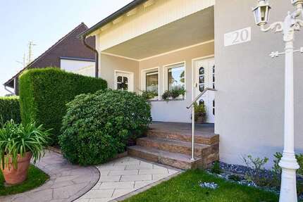 Haus zum Mieten in Heiligenhaus 2.000 € 158 m² 6 zimmer