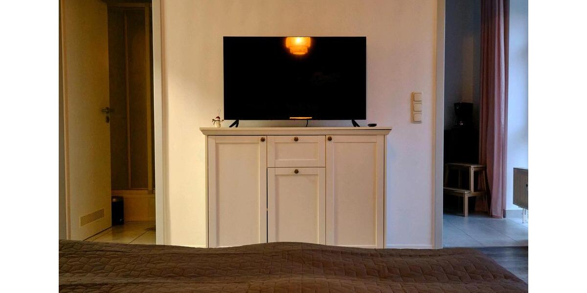 Wohnen auf Zeit Chemnitz Rabenstein - 1 Zimmer, 24 m&sup2;, 700&euro; | Angebot:25401876