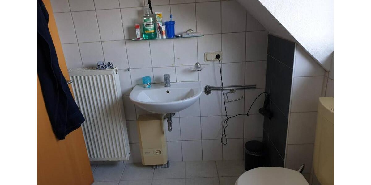 Dachgeschoßwohnung Spiesen-Elversberg Elversberg - 4 Zimmer, 100 m&sup2;, 790&euro; | Angebot:25539823