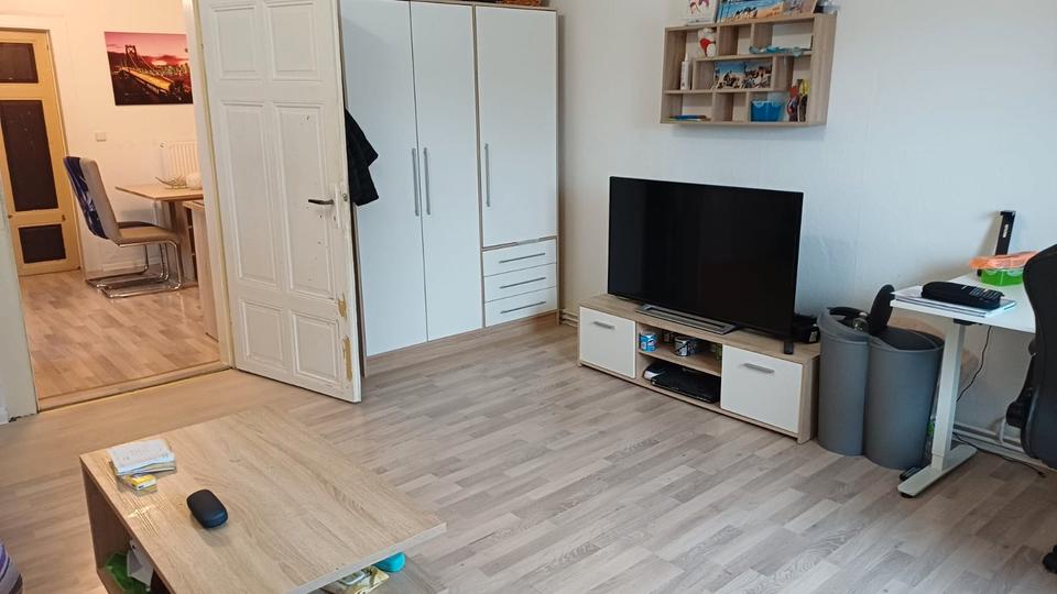 Etagenwohnung Gröningen - 5 Zimmer, 148 m&sup2;, 900&euro; | Angebot:26047050