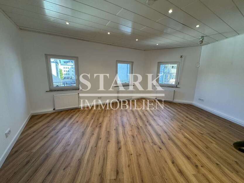 Wohnung zum Mieten in Frankfurt am Main 1.600 € 80 m² 3 zimmer