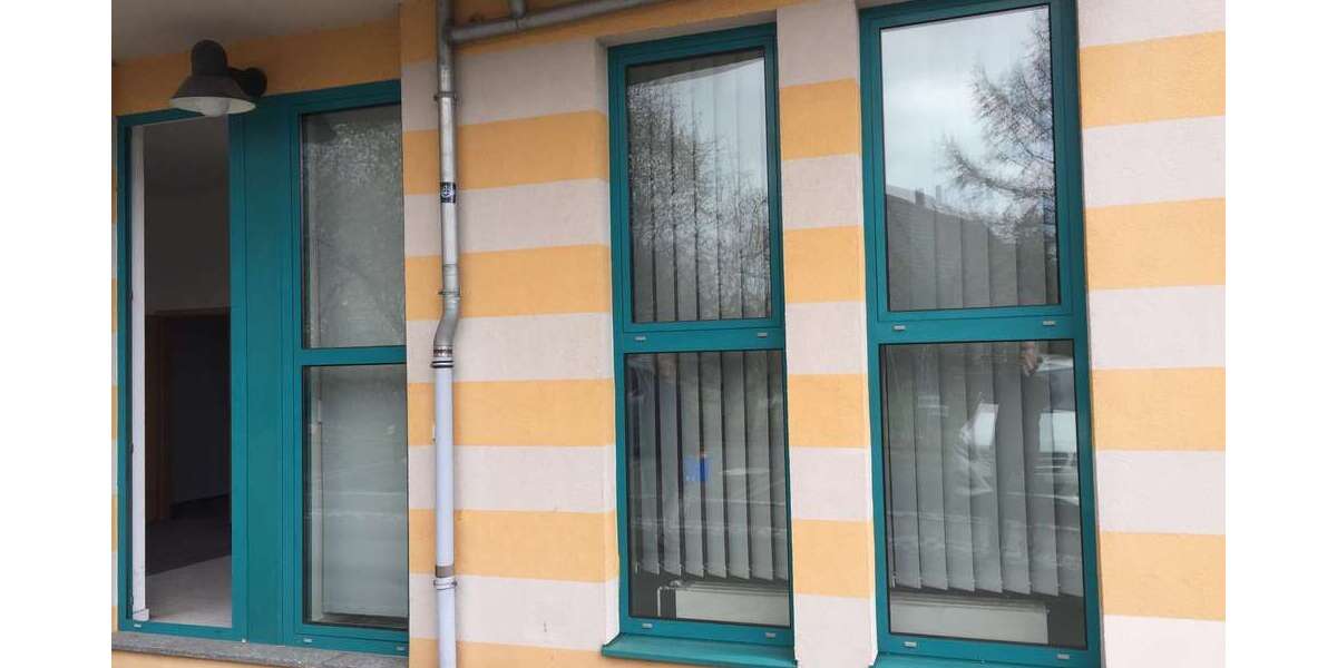 Praktische Gewerbeeinheit für BüroPraxis oder Einzelhandel - Wohn- & Geschäftshaus Wurzen Altstadt | Angebot:25094925